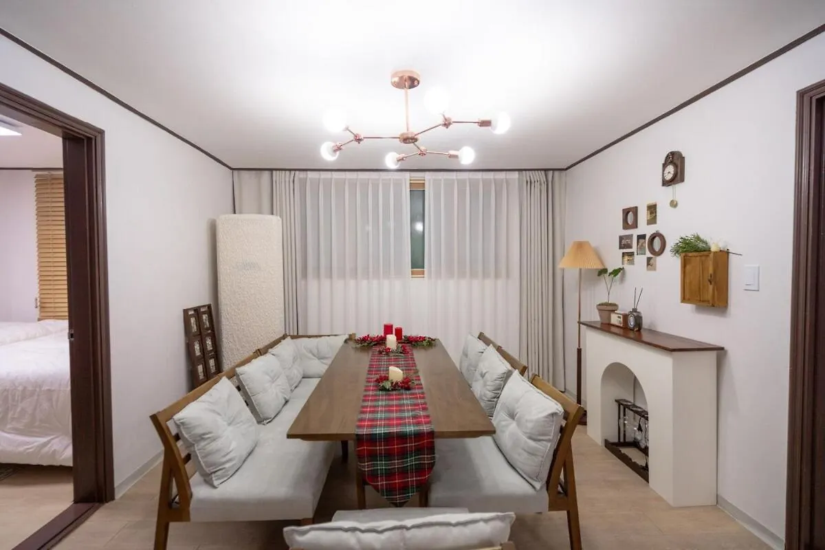 Seokchon Lake Family House Σεούλ 0*,